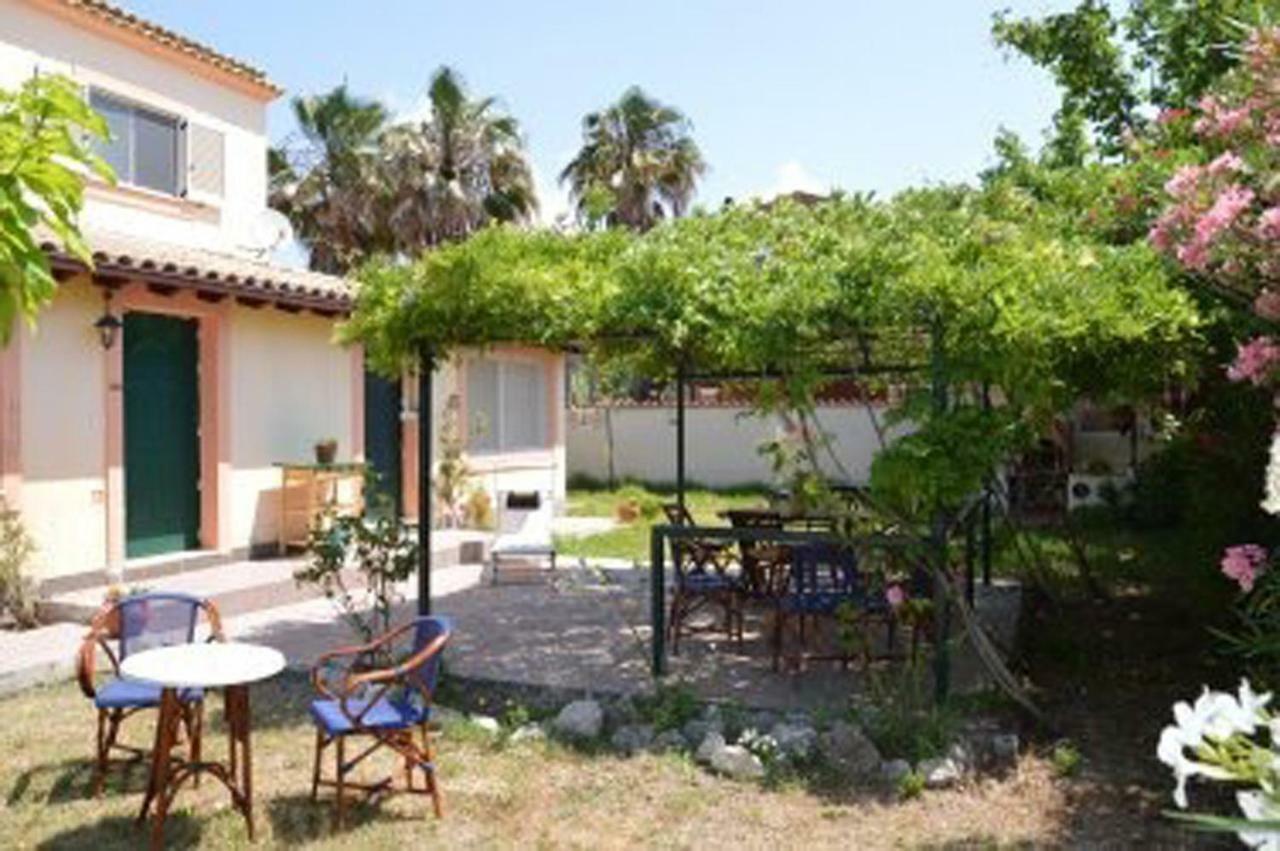 Villa Ettore Gardelades Ngoại thất bức ảnh